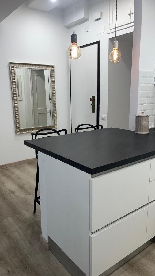 Trilocale,Terrazzo,Posto Auto Privato,Box,Wifi Apartment Varazze Exterior photo